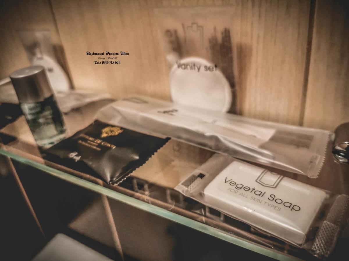 Restaurant Pansion Wien Cierny Brod Dış mekan fotoğraf